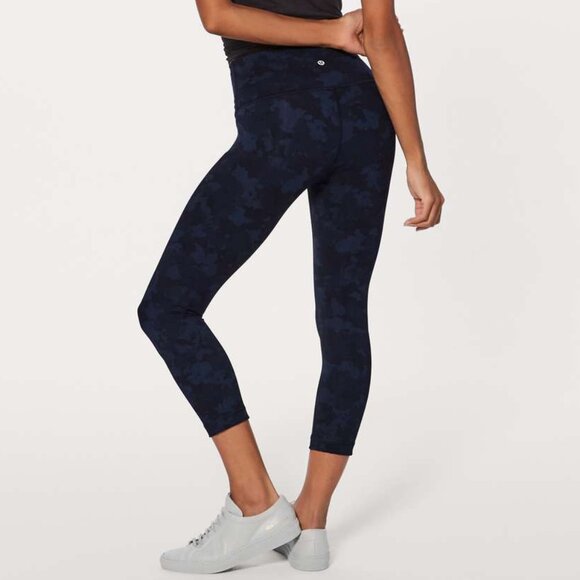 Lululemon Wunder Under Crop Hi Rise Camouflaged Midnight Navy 8 - Picture 1 of 8